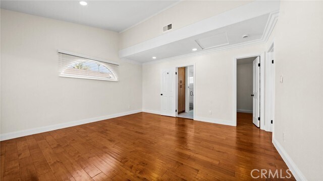 Building Photo - 521 Avenue C
