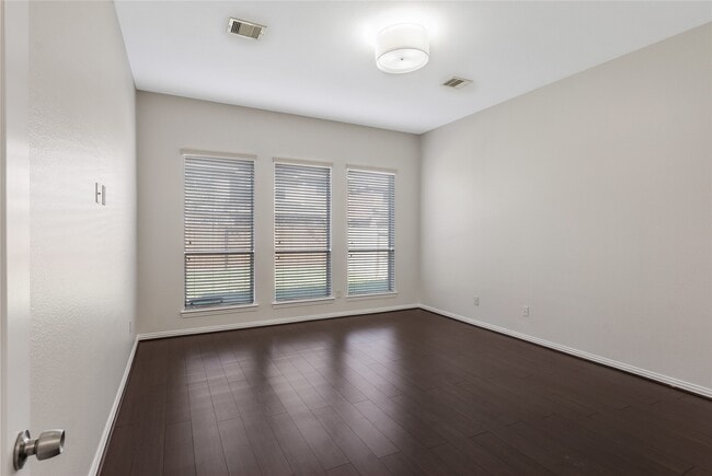 Building Photo - 24322 Bella Florence Dr