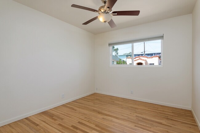 Building Photo - 158 Forbes Ln
