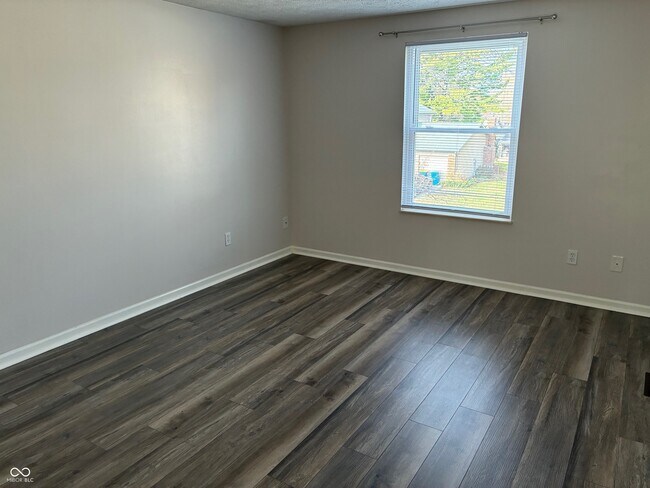 Building Photo - 7687 Madden Ln