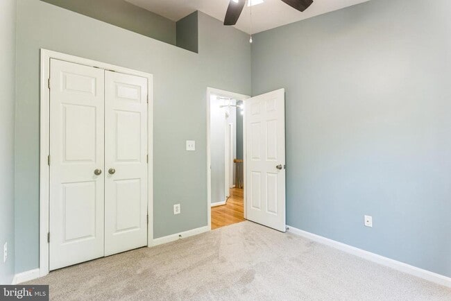 Building Photo - 20539 Golf Course Dr