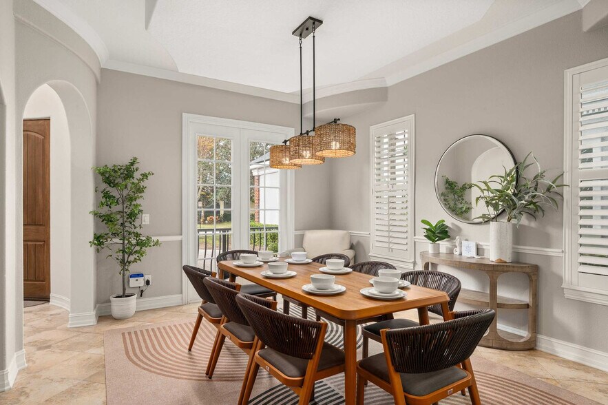 Building Photo - 1227 Radiant St