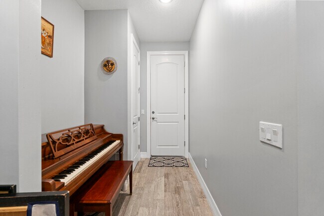 Building Photo - 8196 Cinch Way