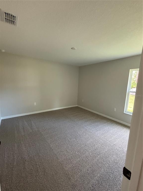 Building Photo - 98 Pine Cir Dr