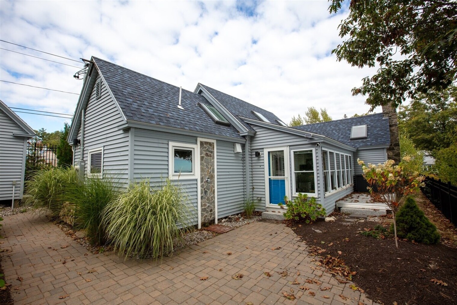 Building Photo - 701 Sebago Rd