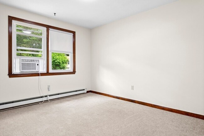 Building Photo - 11 Minuteman Way