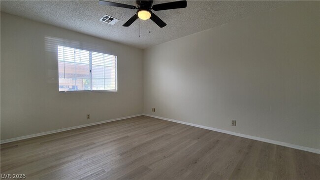 Building Photo - 1375 E Hacienda Ave