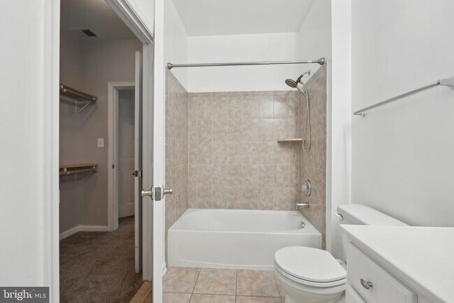 Building Photo - 21216 McFadden Square