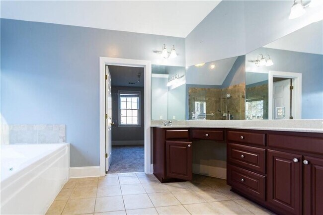Building Photo - 8465 Bethel Ridge Ct