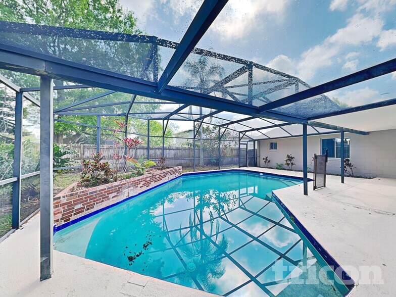 Building Photo - 107 Cinnamon Dr