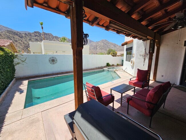 Building Photo - 52225 Avenida Obregon