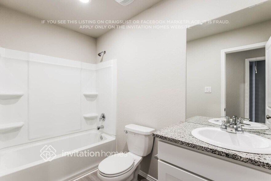 Building Photo - 4219 Southton Lk