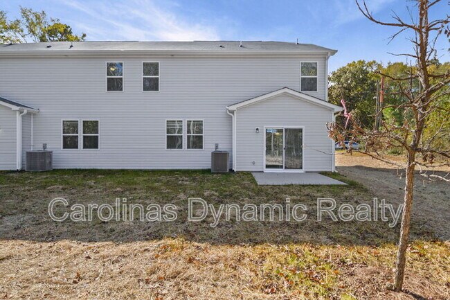 Building Photo - 3200 Polk and White Rd