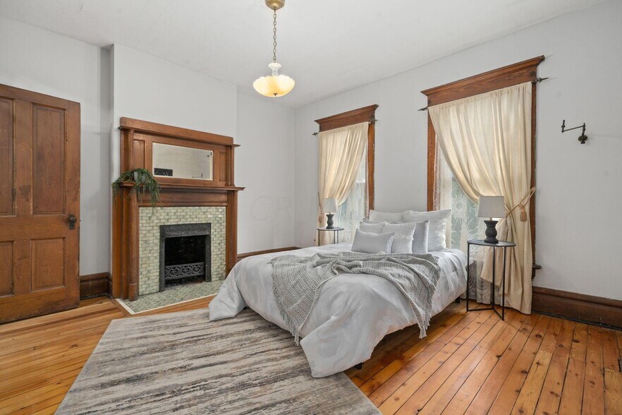 Bedroom 1 - 67 E 1st Ave
