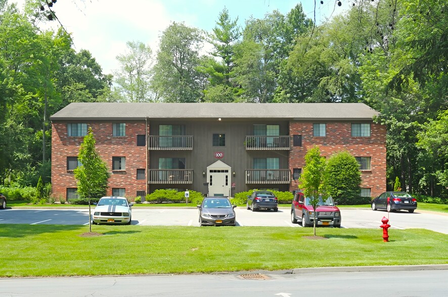 Primary Photo - Crescent Village Apartments