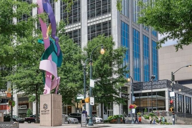 Building Photo - 300 Peachtree St NE