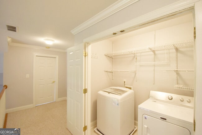 Building Photo - 204 Lenox Dr