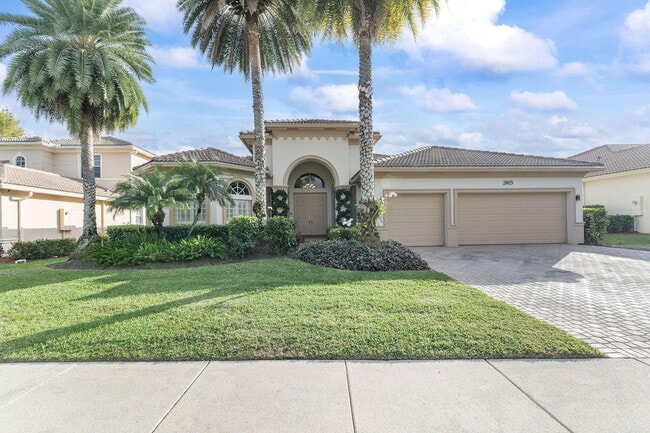 Building Photo - 2903 Fontana Ln