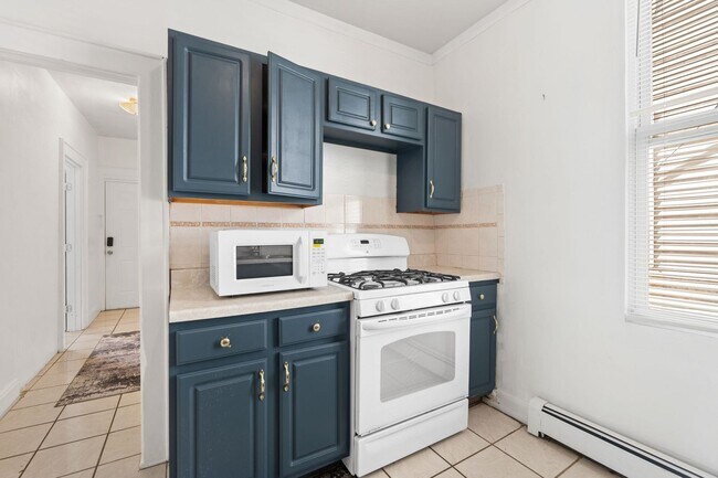 Building Photo - 8511 Smith Ave