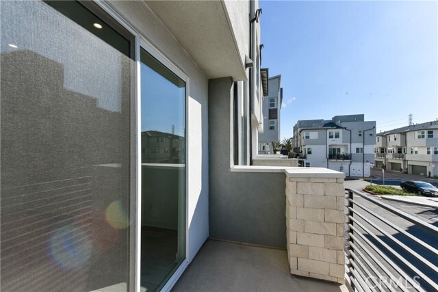 Building Photo - 1418 S Urbana St