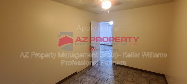 Building Photo - 4232 W Missouri Ave