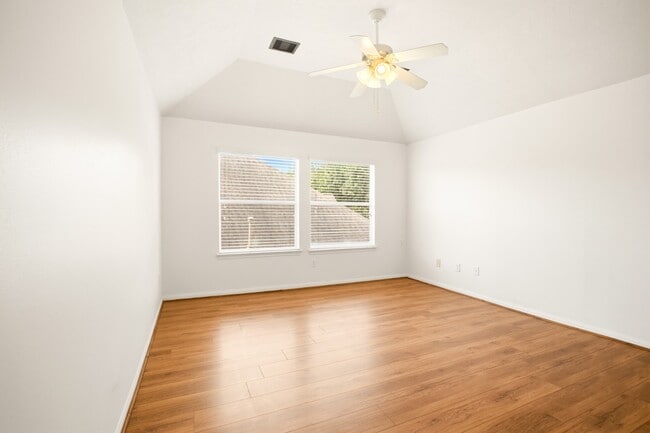 Building Photo - 3906 Tigris Ridge Dr