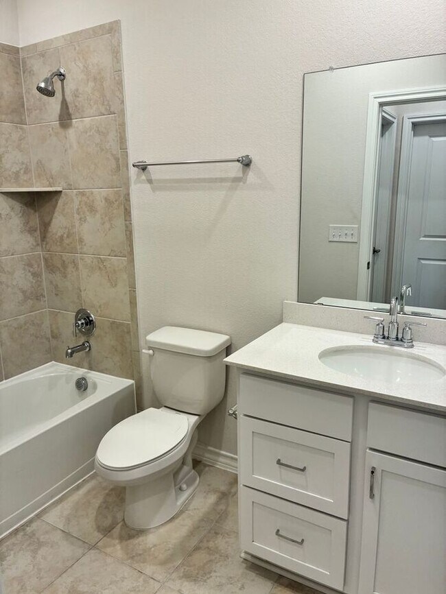 Building Photo - 3BR/2BA w/ Fenced Yard + Assigned Parking in Liberty Hill, TX