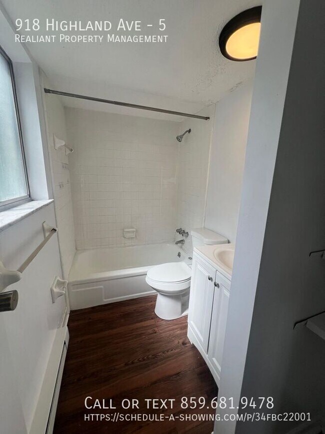 Building Photo - 918 Highland Ave