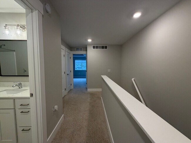 Building Photo - 2351 Watertown Wy