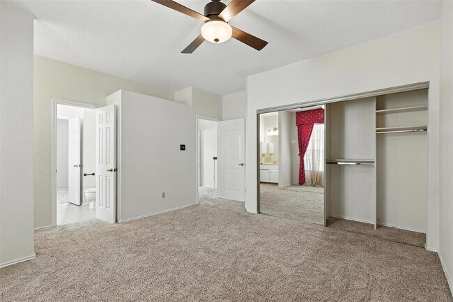 Building Photo - 8888 Benning Dr