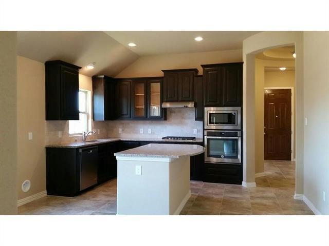 Building Photo - 928 Water Garden Cir