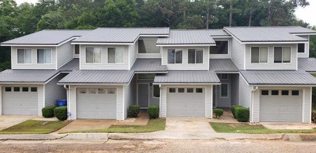Building Photo - 155 Candlebrook Dr