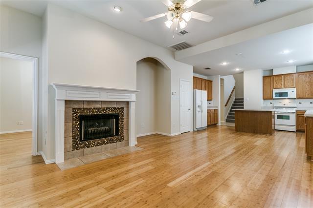 Building Photo - 11729 Ficus Dr