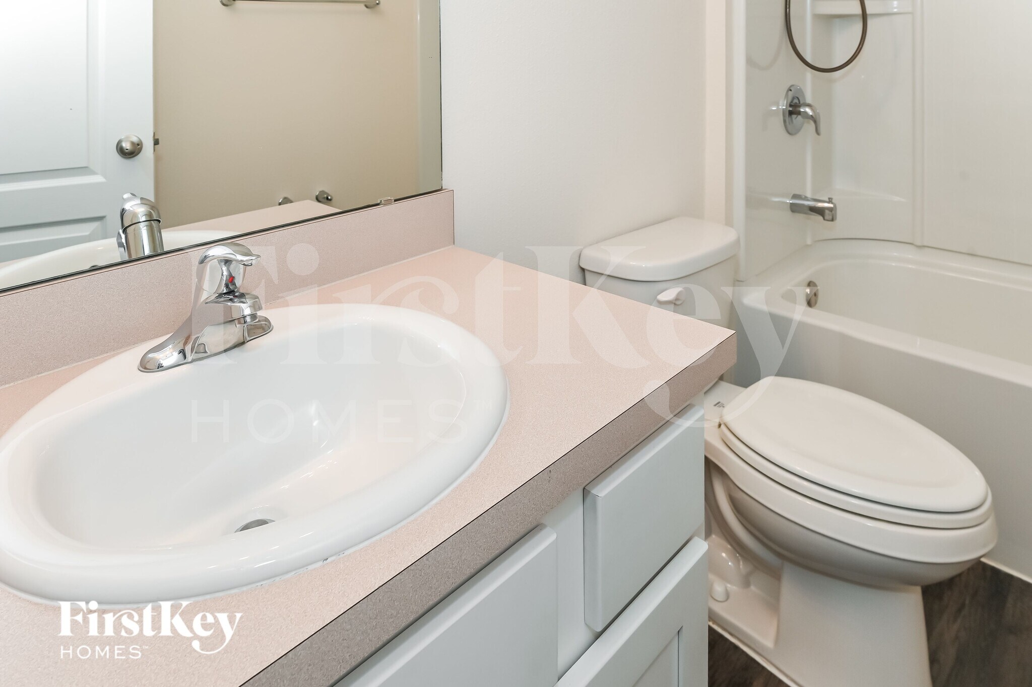 Building Photo - 12055 Sea Grove Pl