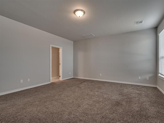 Building Photo - 11133 NW 95th Ct