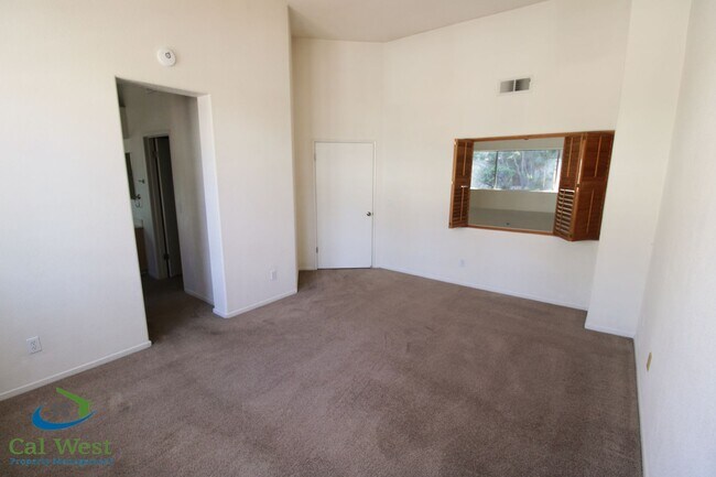 Building Photo - Galleria - Lease Up