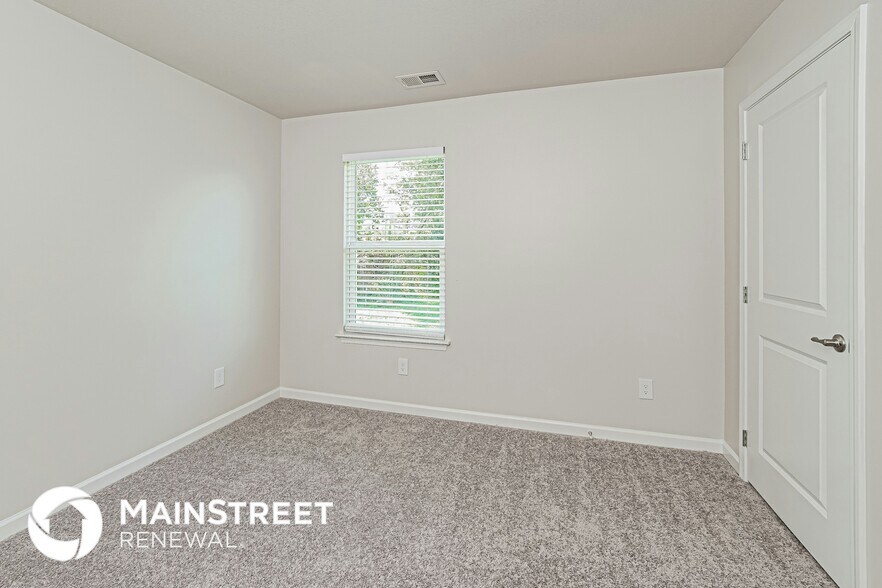 Building Photo - 9407 Cornflower Ln