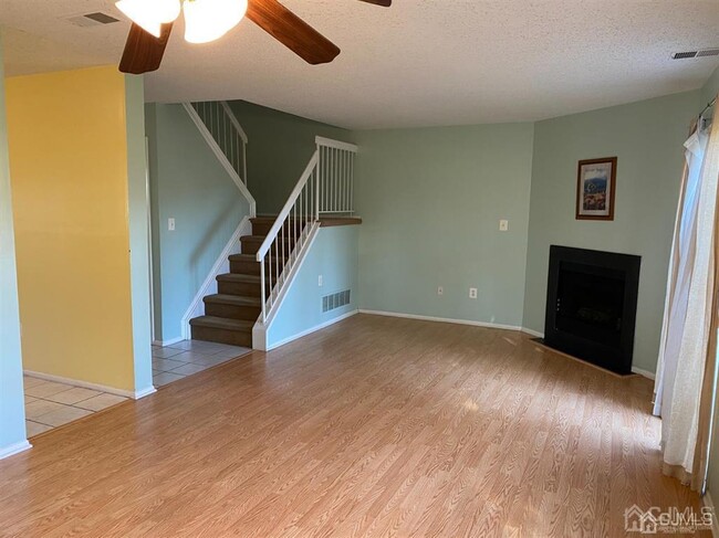 Building Photo - 104 Orion Rd