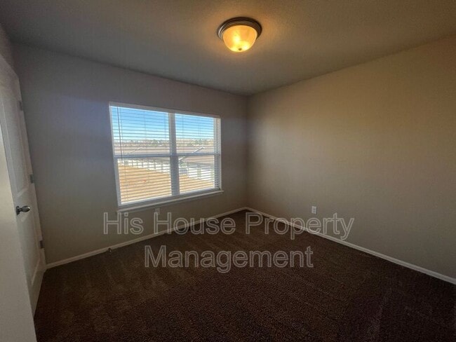 Building Photo - 5551 W 29th St