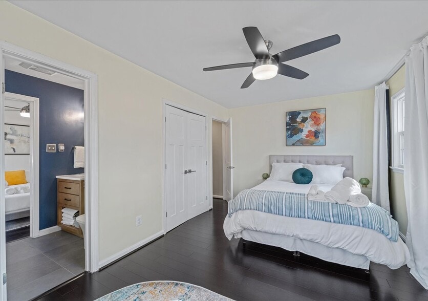 Building Photo - 706A W Glebe Rd