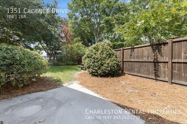 Building Photo - 1351 Cadence Dr