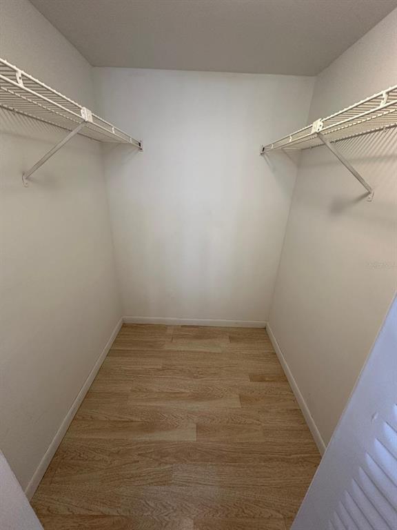 Building Photo - 721 N Pine Island Rd