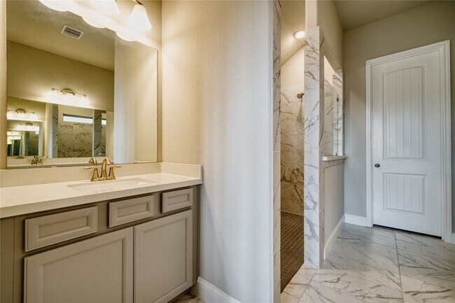 Building Photo - 2232 Clements Shore Ln