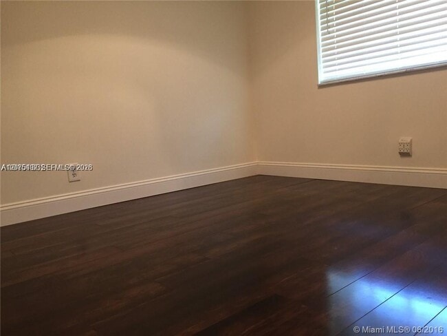 Building Photo - 5201 SW 31st Ave