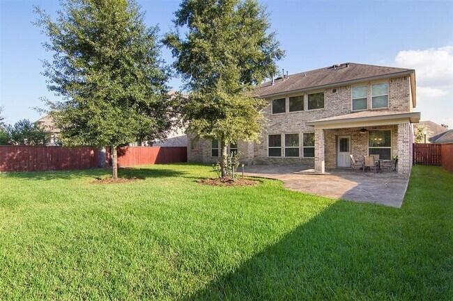 Building Photo - 8127 Caroline Ridge Dr