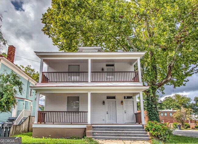 Primary Photo - 136 Broad St