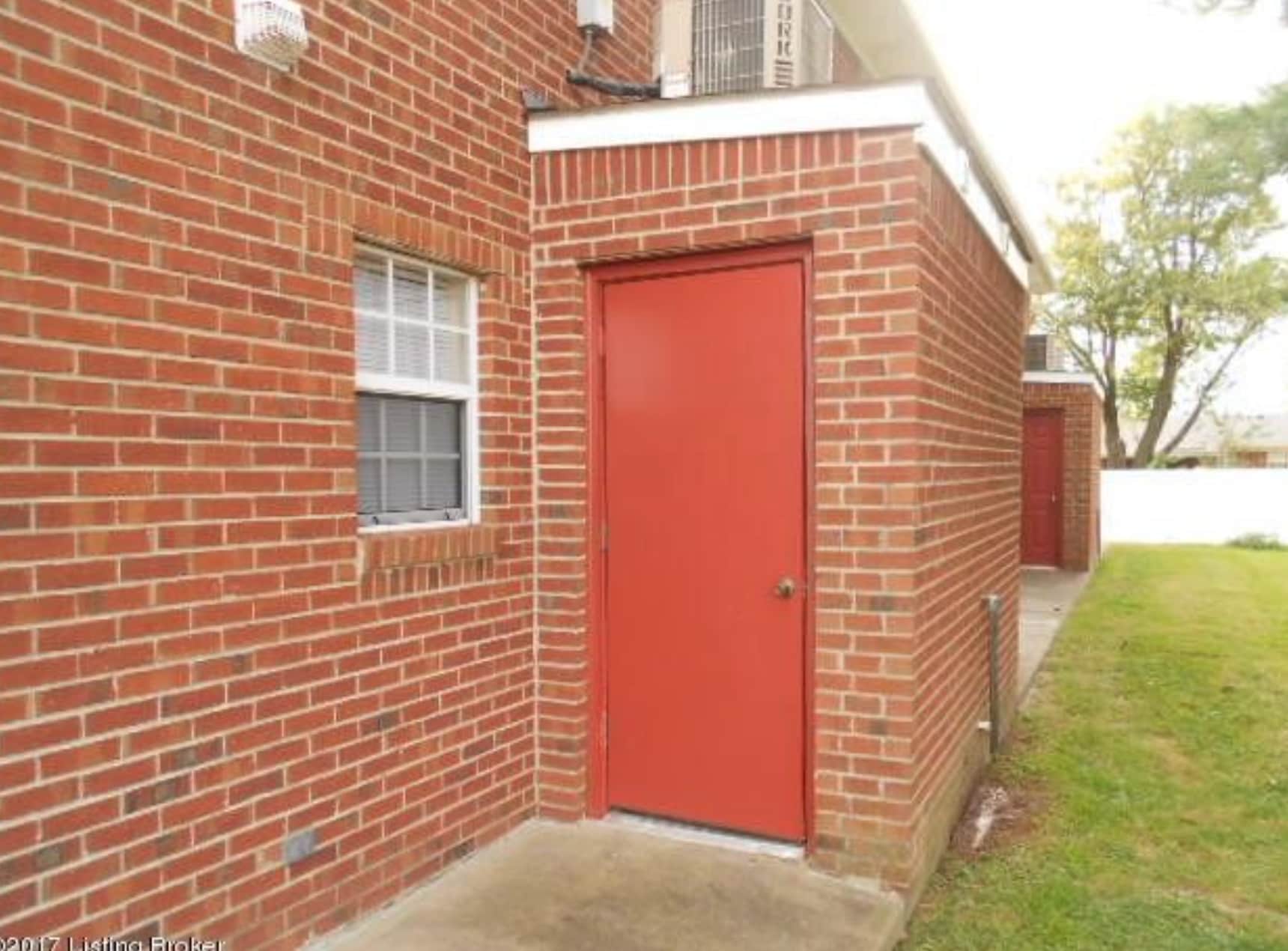 Building Photo - 309 Prairie Dr
