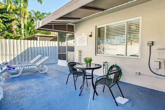 Building Photo - 825 Harrison St