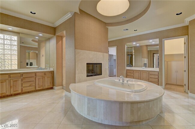 Building Photo - 2258 Green Mountain Ct