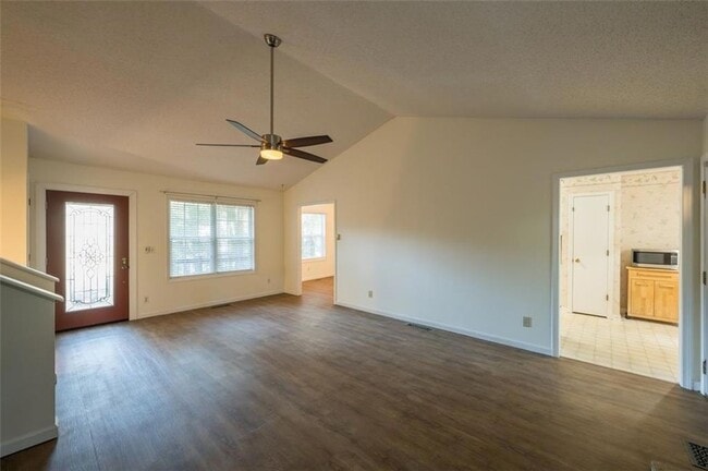 Building Photo - 3086 Cynthia Ct